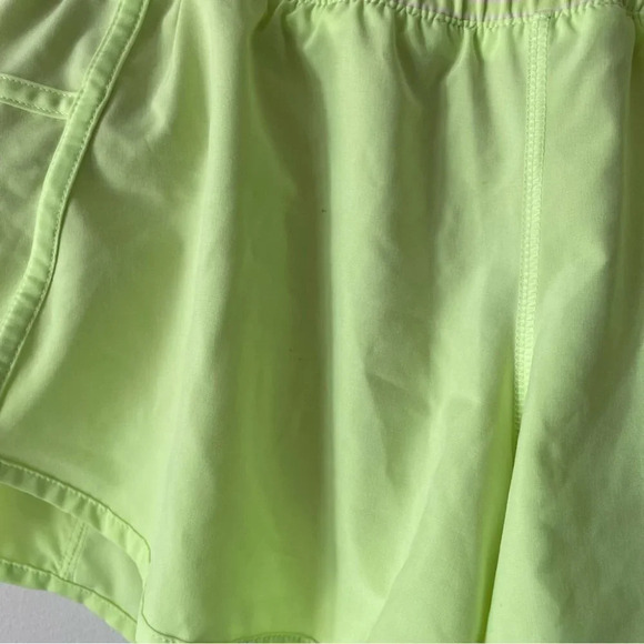 Lululemon Tracker Short Clear Mint / Hyper Stripe Clear Mint Green Zest Sz 8 - Picture 7 of 9
